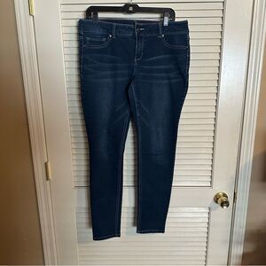 Maurice’s Skinny Jeans - Large regular length